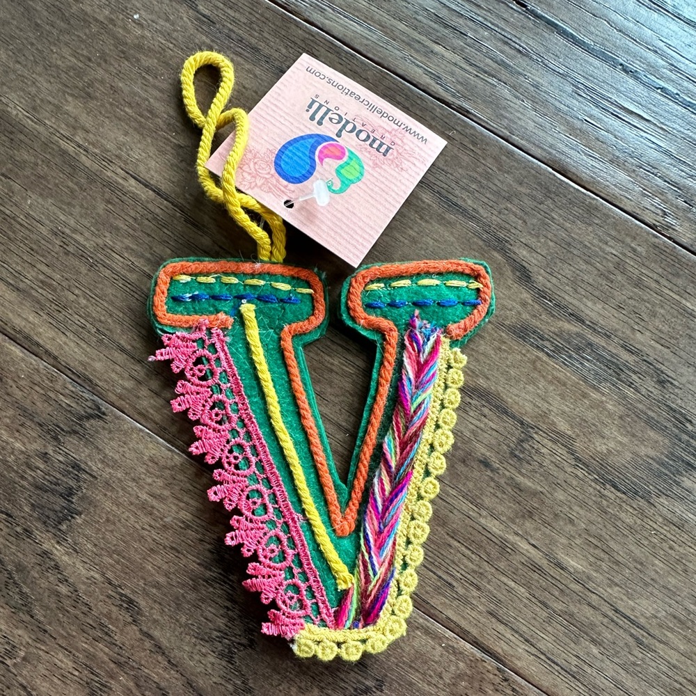 Only 2 left!!! Felt Letter V Ornament /Present Topper